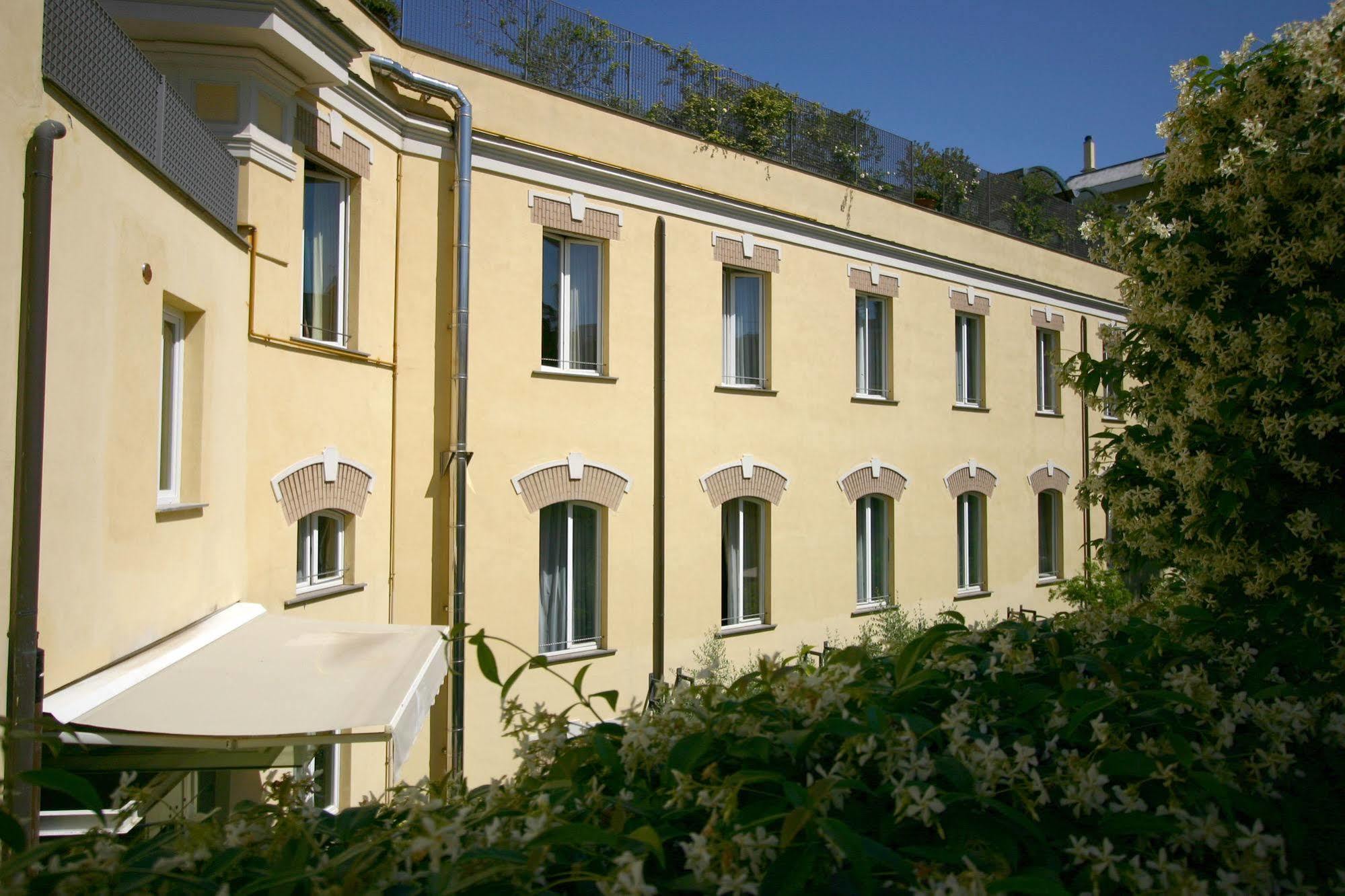 Ateneo Garden Palace Roma Exterior foto